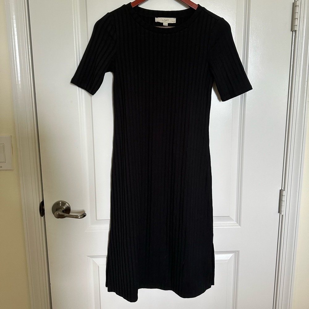 Midi dress with side slits